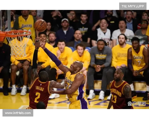 热火队客场迎战湖人,激战即将在湖人主场展开 热火队客场迎战湖人,激战即将在湖人主场展开