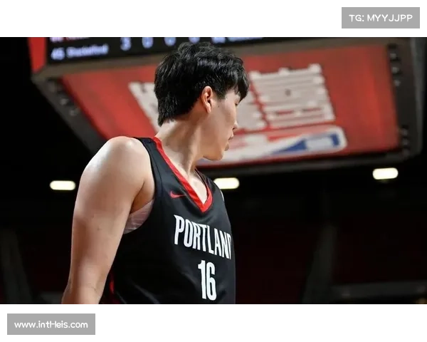 中国新星杨瀚森训练表现获开拓者认可，静待NBA首秀机会