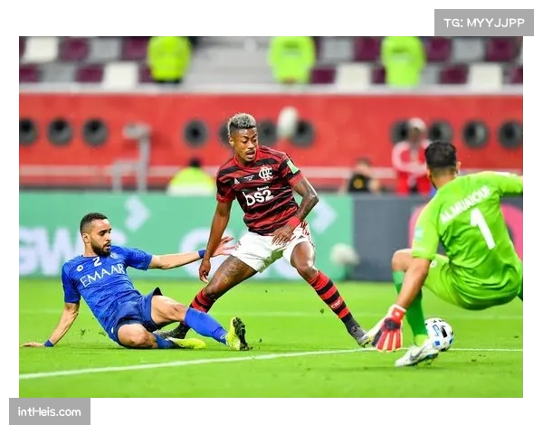 法甲前四名分差仅5分，创近15年最激烈争冠格局。